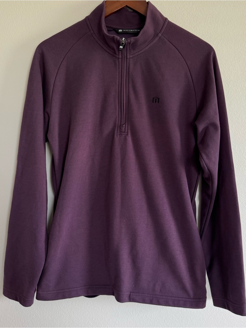 TravisMathew Men's Upgraded Quarter Zip Pullover Plum Purple small
